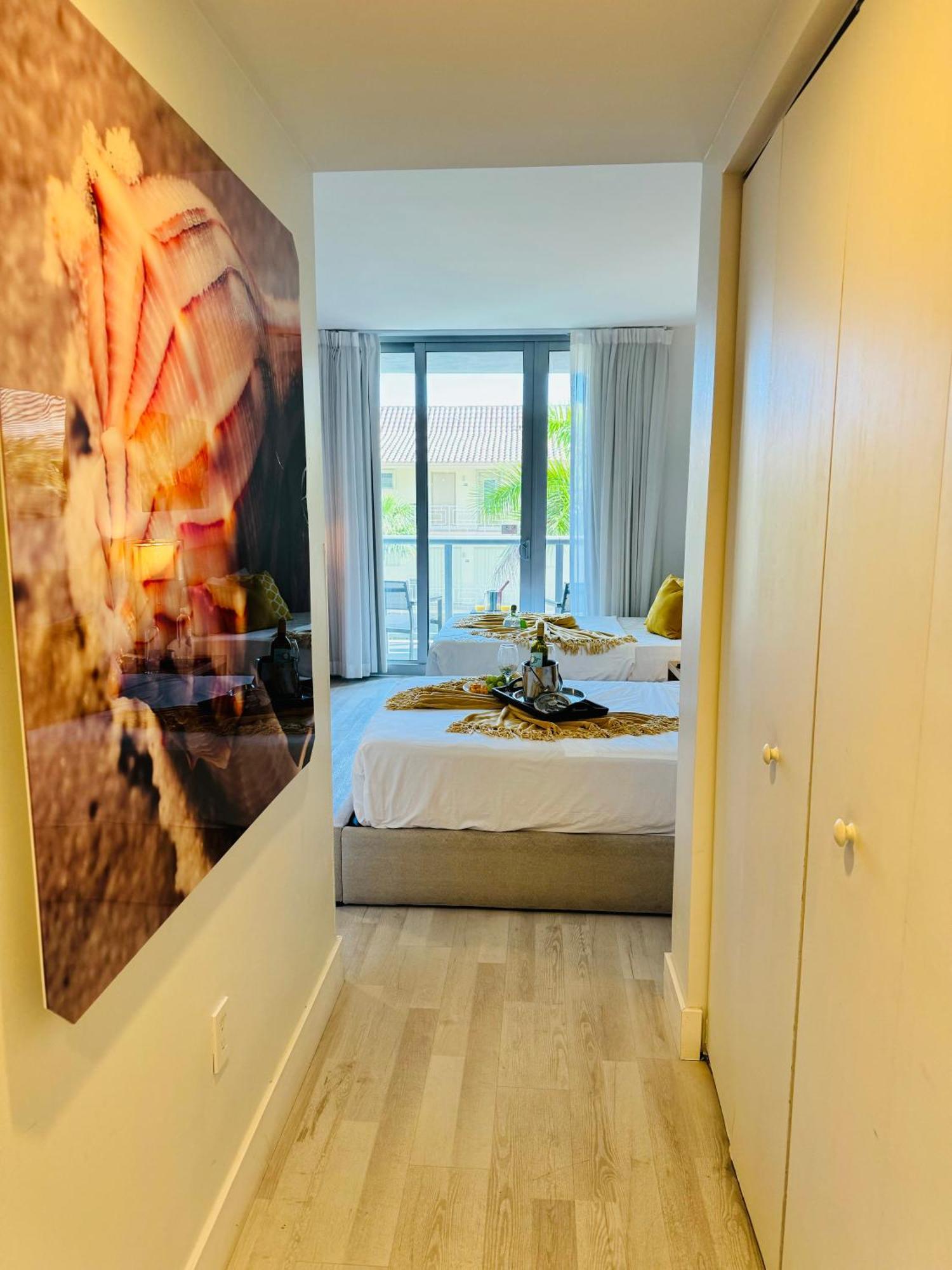 Beachwalk Resort & Condos Hallandale Beach Zewnętrze zdjęcie