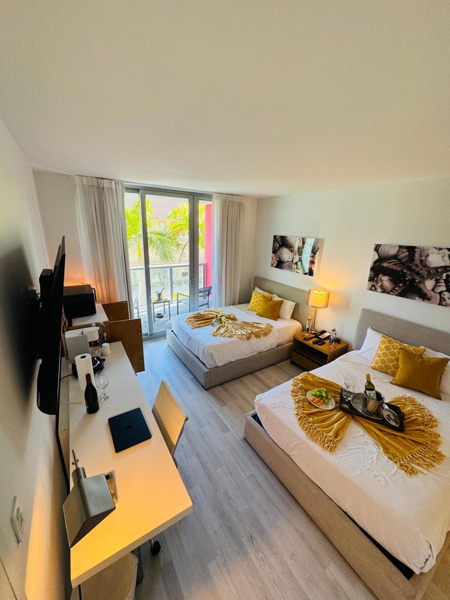 Beachwalk Resort & Condos Hallandale Beach Zewnętrze zdjęcie