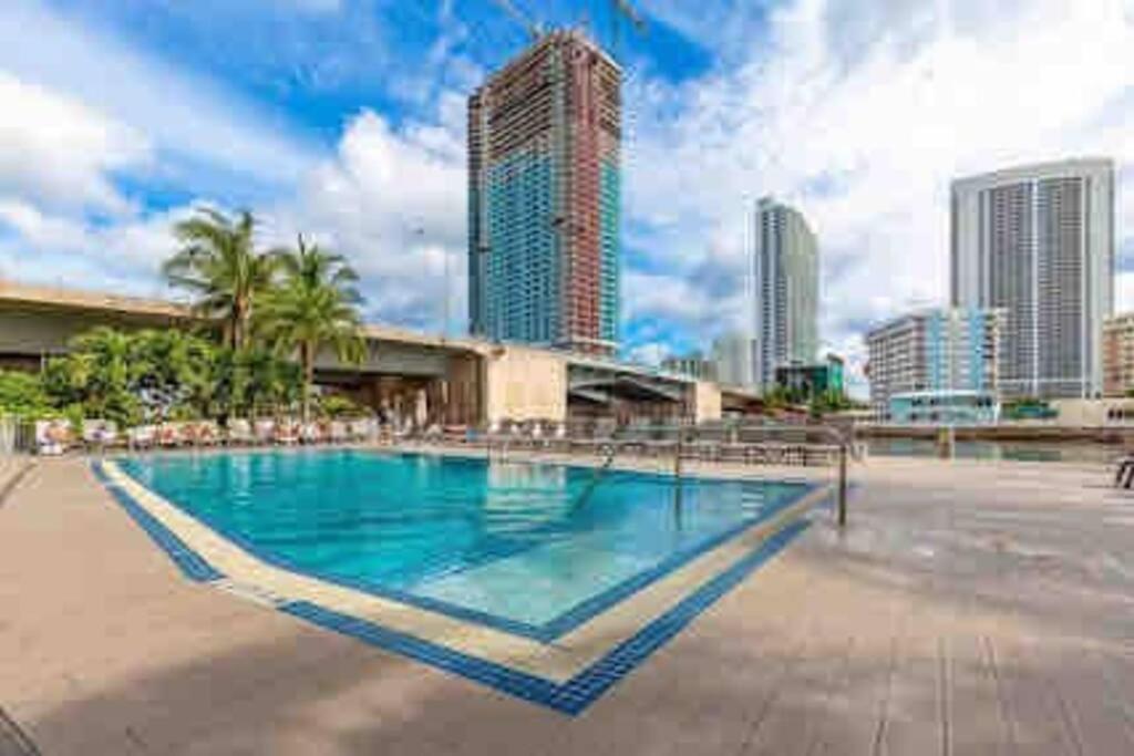 Beachwalk Resort & Condos Hallandale Beach Zewnętrze zdjęcie