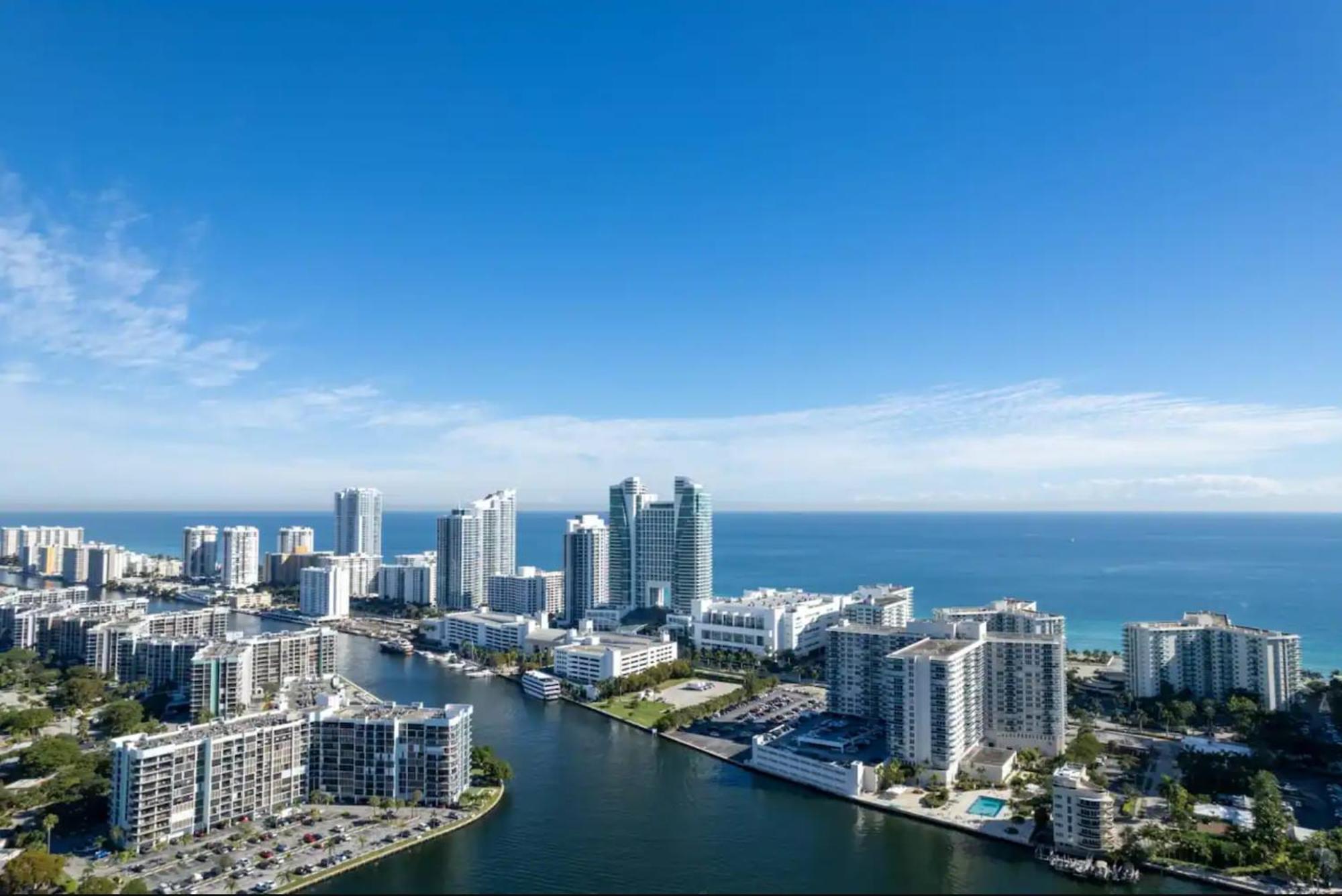 Beachwalk Resort & Condos Hallandale Beach Zewnętrze zdjęcie